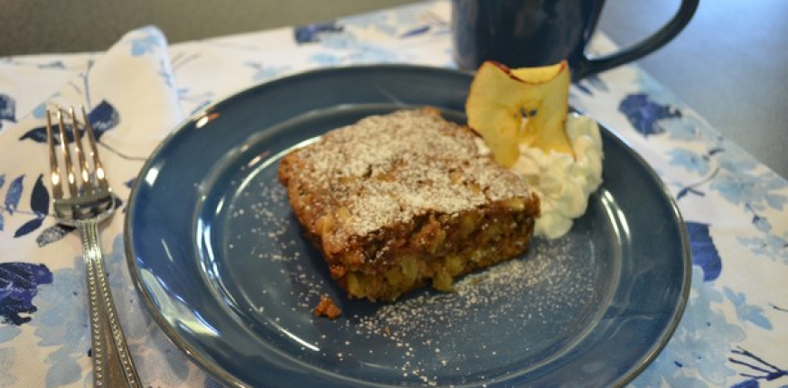 Amazing Apple Cake